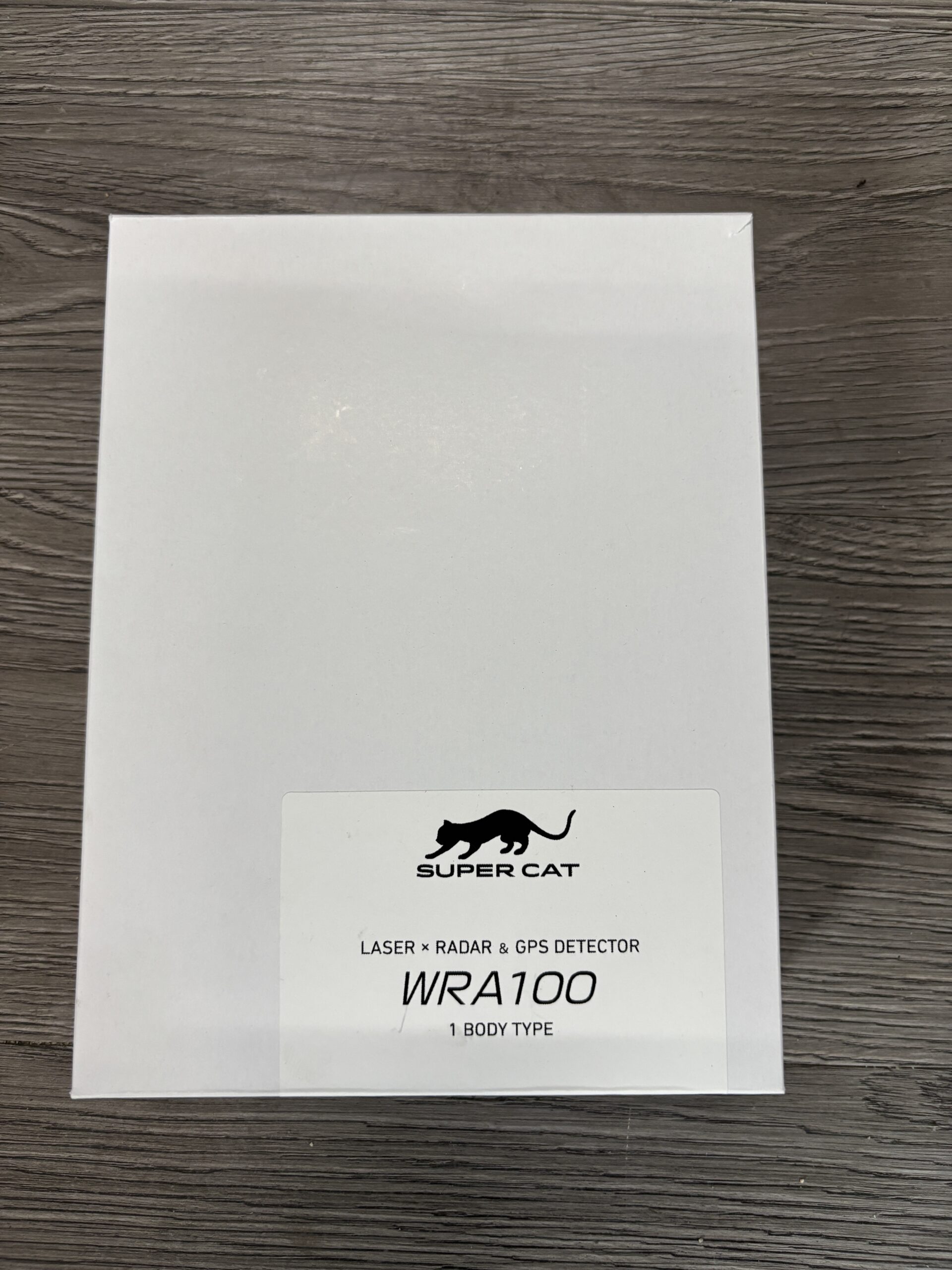 ユピテル スーパーキャット WRA100 の箱