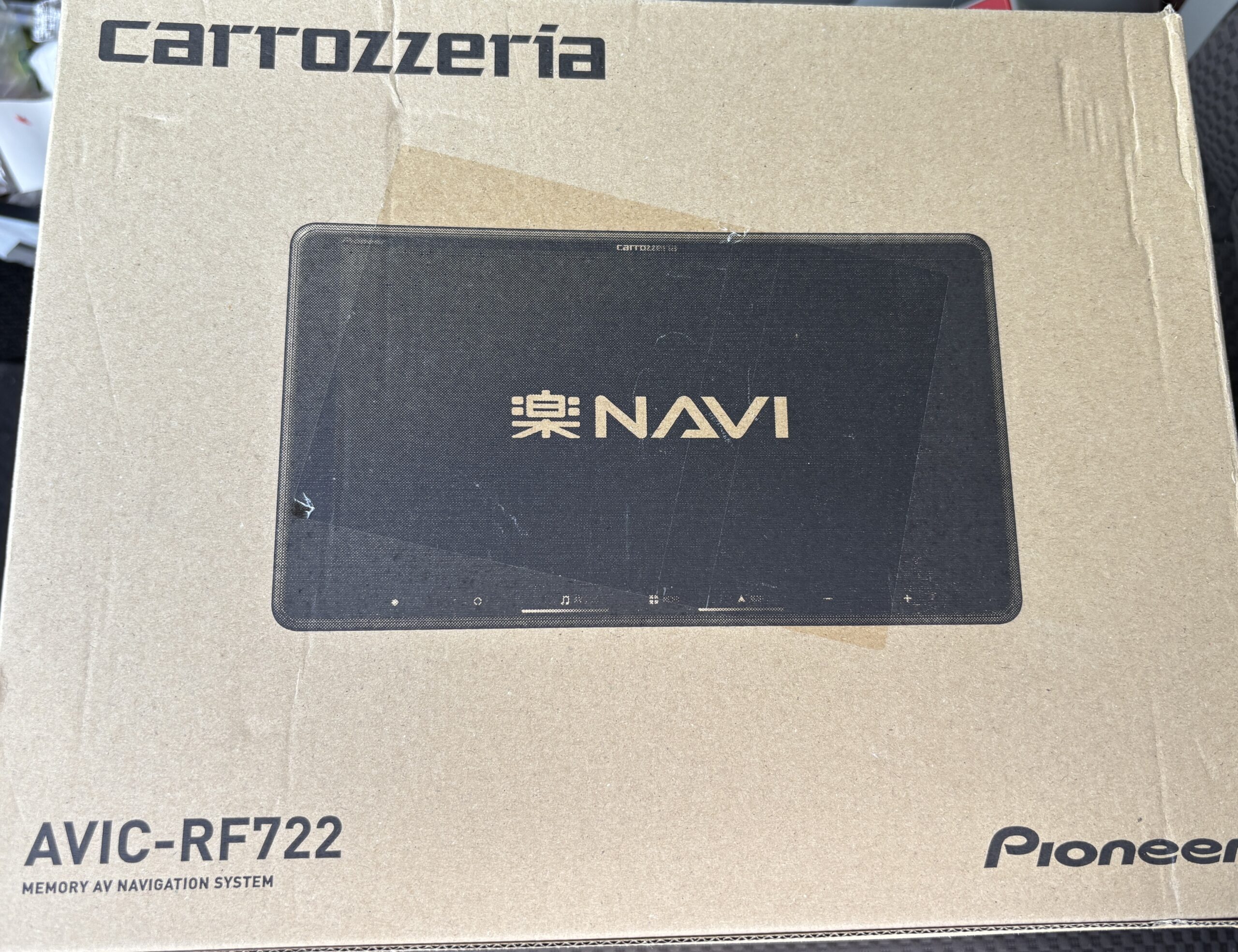 パイオニア 楽ナビ AVIC-RF722 パッケージ